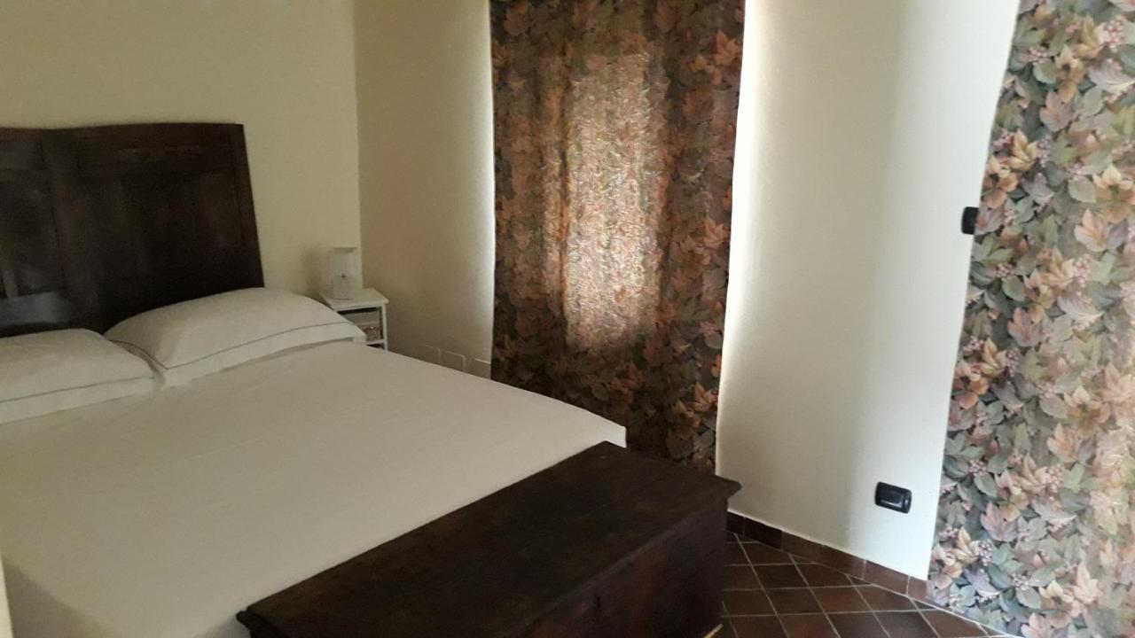 Agriturismo Cascina Binelli Dogliani Εξωτερικό φωτογραφία